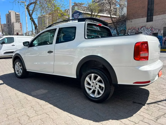 VOLKSWAGEN SAVEIRO CD 1.6 - 2022 | 4623 - Imagen 5