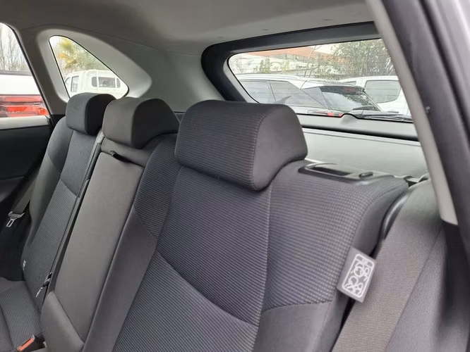 TOYOTA RAV4 2020 - Imagen 19