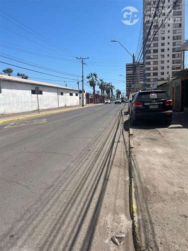 Casa en venta de 9 dorm. en Iquique - Imagen 2