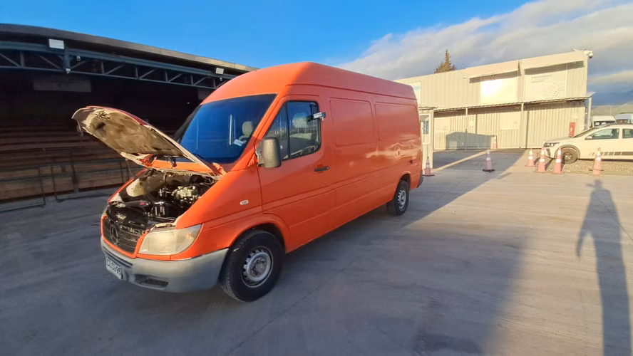 FURGON MARCA MERCEDES BENZ MODELO SPRINTER 313 CDI AÑO 2011