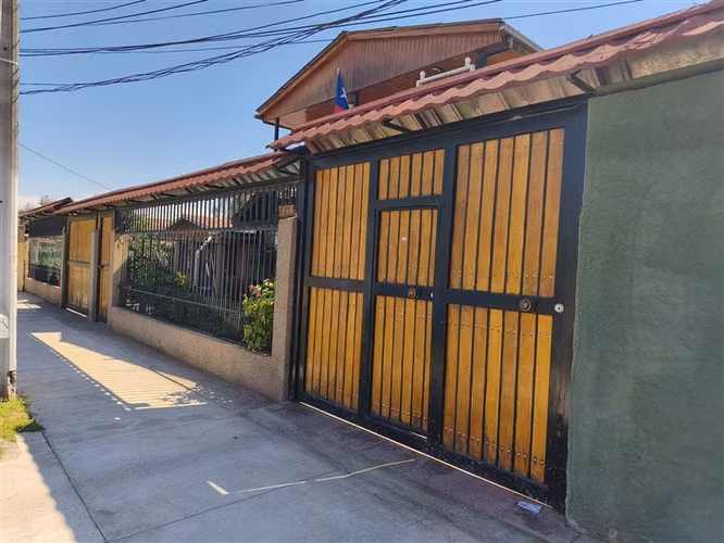 Casa en venta de 8 dorm. en La Florida - Imagen 2