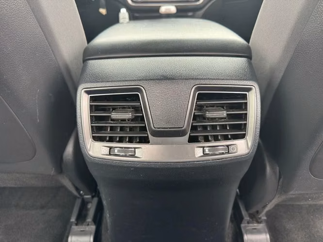 SSANGYONG GRAND MUSSO 2023 - Imagen 20