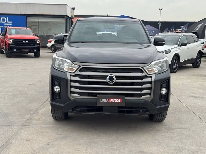 SSANGYONG GRAND MUSSO 2023 - Imagen 2