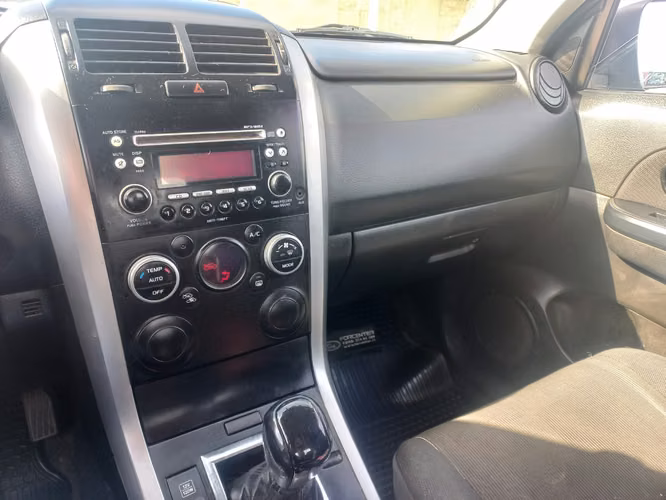 SUZUKI GRAND VITARA - Imagen 8