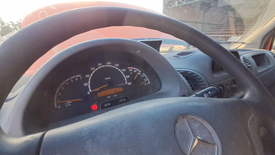 FURGON MARCA MERCEDES BENZ MODELO SPRINTER 313 CDI AÑO 2011