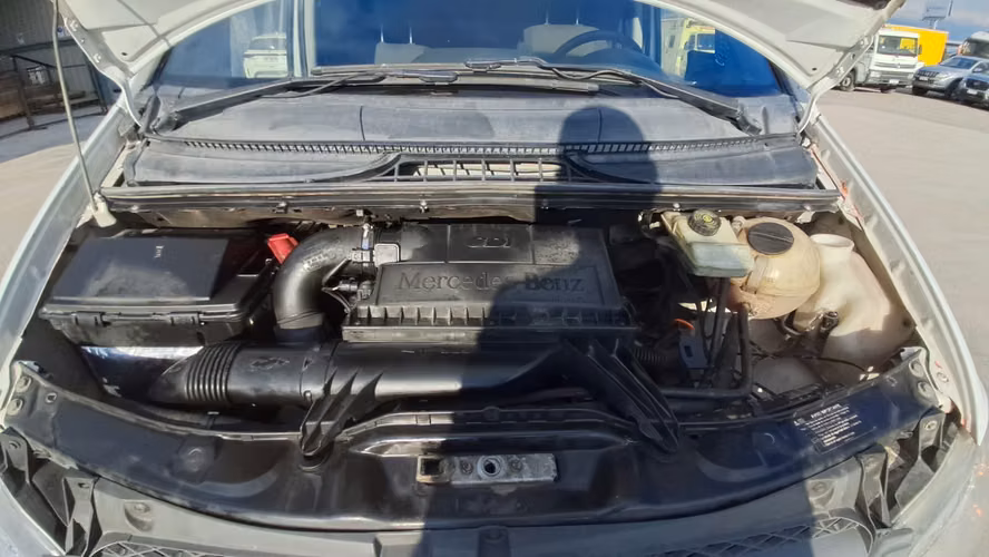 FURGON MARCA MERCEDES BENZ MODELO VITO 113 AÑO 2013