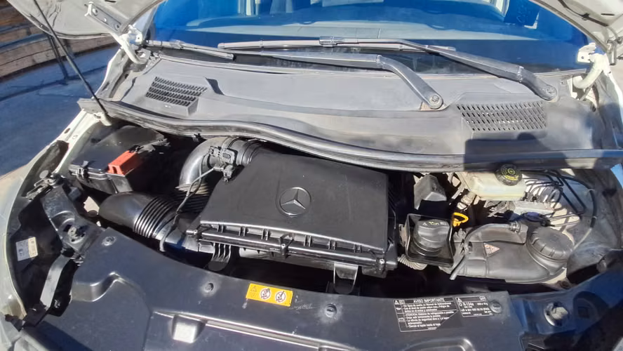 FURGON MARCA MERCEDES BENZ MODELO VITO 114 AÑO 2017