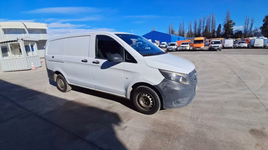 FURGON MARCA MERCEDES BENZ MODELO VITO 114 CDI AÑO 2017