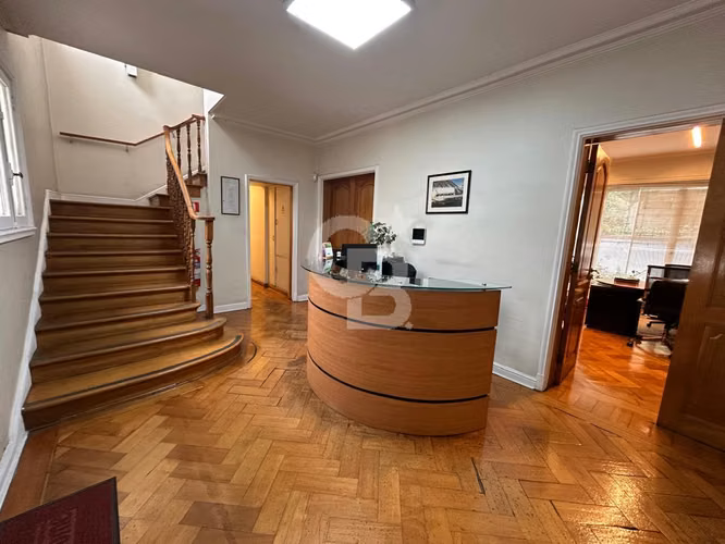 Casa uso Comercial Barrio El Golf - Metro. EM y Alcántara - Imagen 3