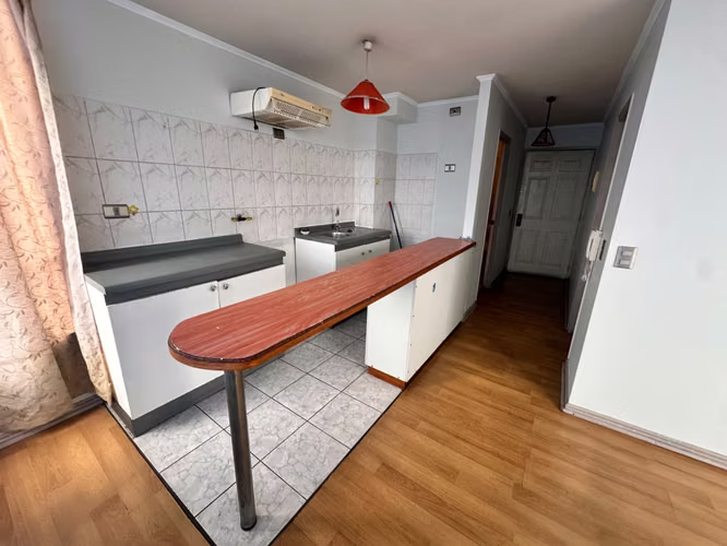 Cód-135 Arriendo Departamento en Edificio Trafalgar