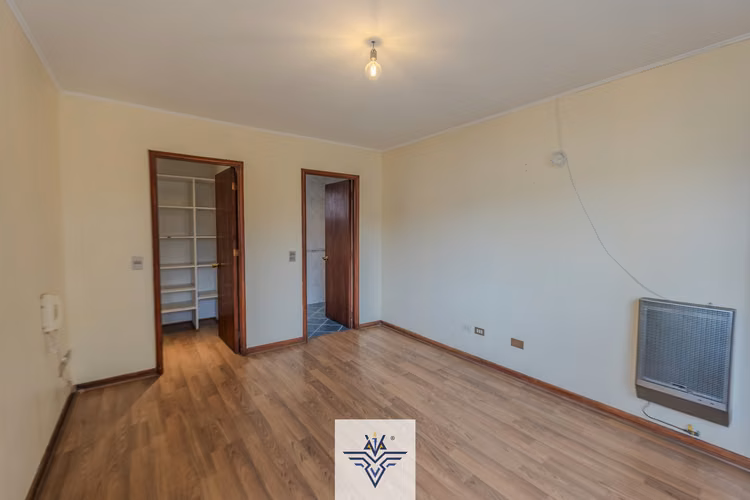 Casa en venta en Viña del Mar 2 Norte con Libertad 4D 4B y estacionamiento - Imagen 10