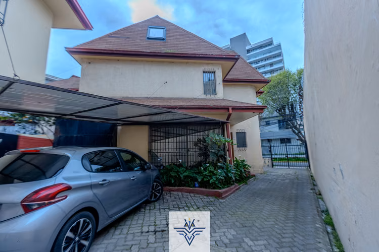 Casa en venta en Viña del Mar 2 Norte con Libertad 4D 4B y estacionamiento