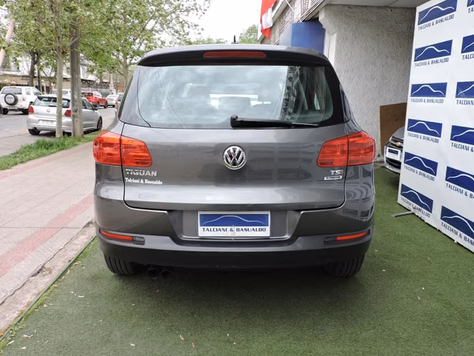 VOLKSWAGEN TIGUAN TREND FUN TSI 1.4 2015 - Imagen 16