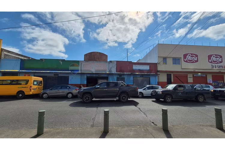 Local en temuco centro 1.582 mts2 - Imagen 2