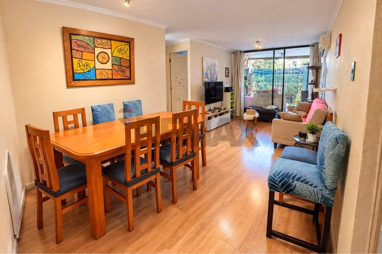 Departamento 2d+2b+1e+1bg con patio