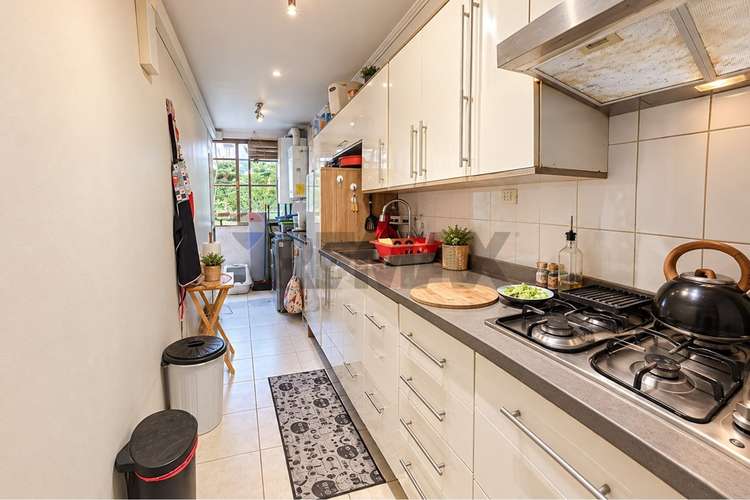 Departamento 2d+2b+1e+1bg con patio - Imagen 5