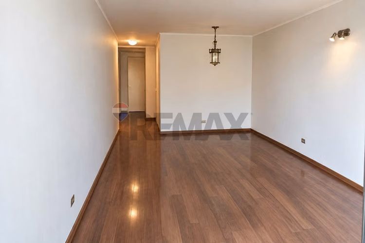 Metro: 3d/2b/1e/1bd,/terraza, 70 m2 en ñuñoa - Imagen 2
