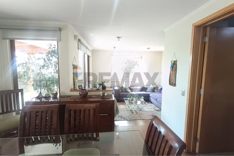 Casa 5d/4b | 469 m² | piscina | peñalolén - Imagen 10