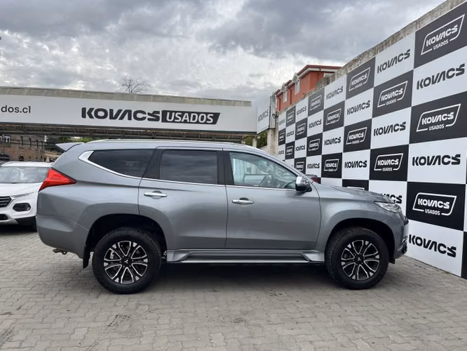 Mitsubishi Montero Sport 3.0 At  4x2 2020