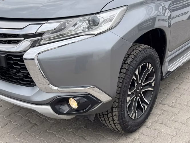 Mitsubishi Montero Sport 3.0 At  4x2 2020