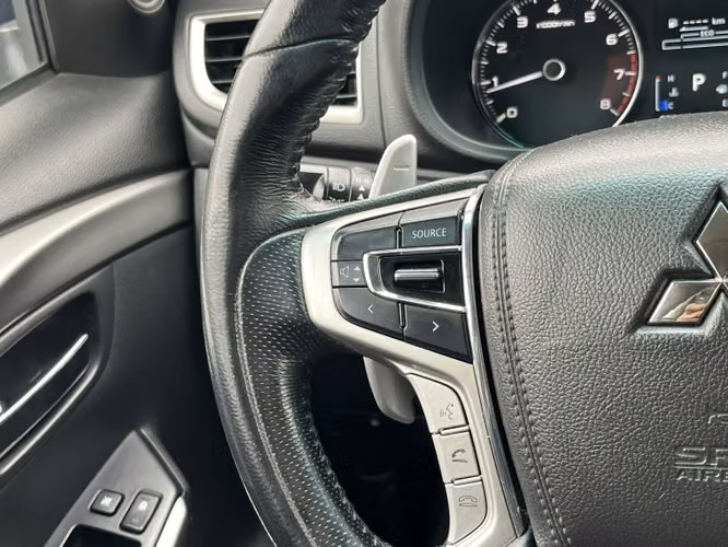 Mitsubishi Montero Sport 3.0 At  4x2 2020