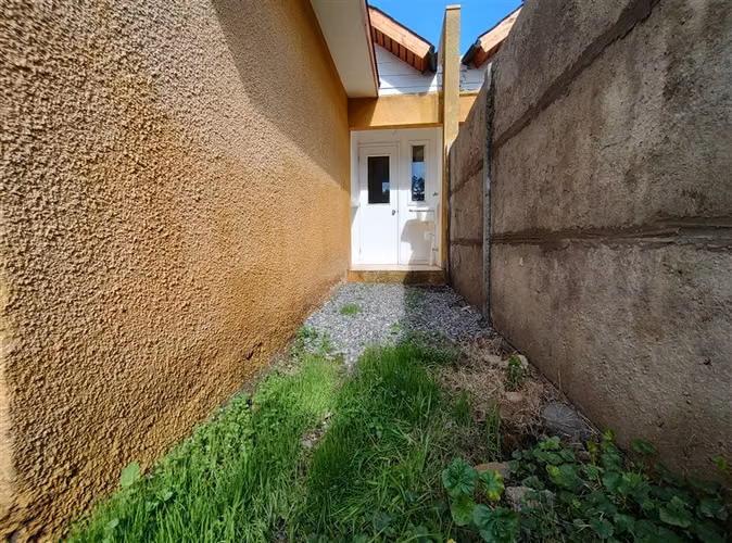 Casa en arriendo de 3 dorm. en Peñaflor