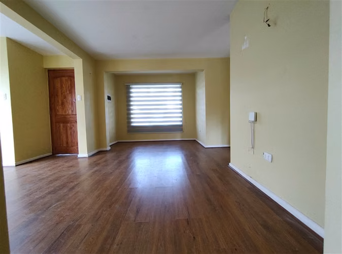 Casa en arriendo de 3 dorm. en Peñaflor