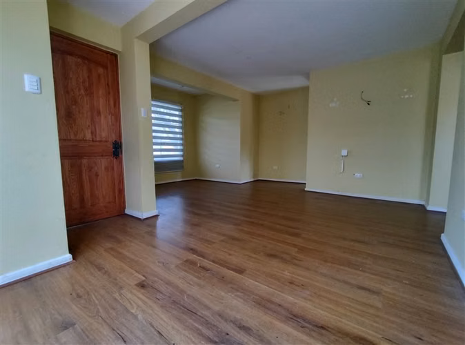 Casa en arriendo de 3 dorm. en Peñaflor