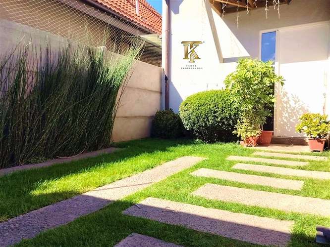 Casa en venta de 3 dorm. en Peñaflor