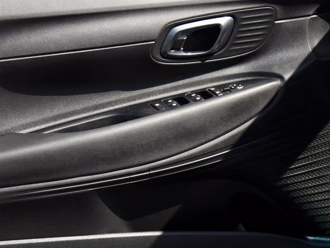 HYUNDAI I20 2025 - Imagen 12