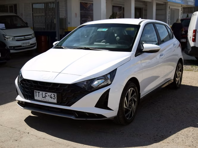 HYUNDAI I20 2025