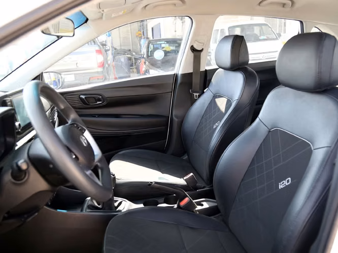 HYUNDAI I20 2025 - Imagen 13
