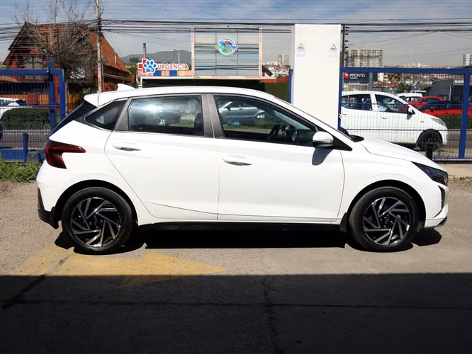 HYUNDAI I20 2025 - Imagen 4