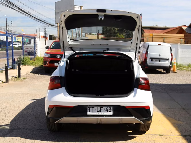 HYUNDAI I20 2025 - Imagen 9