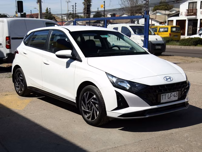 HYUNDAI I20 2025 - Imagen 3