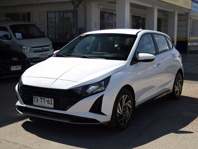 HYUNDAI I20 2025