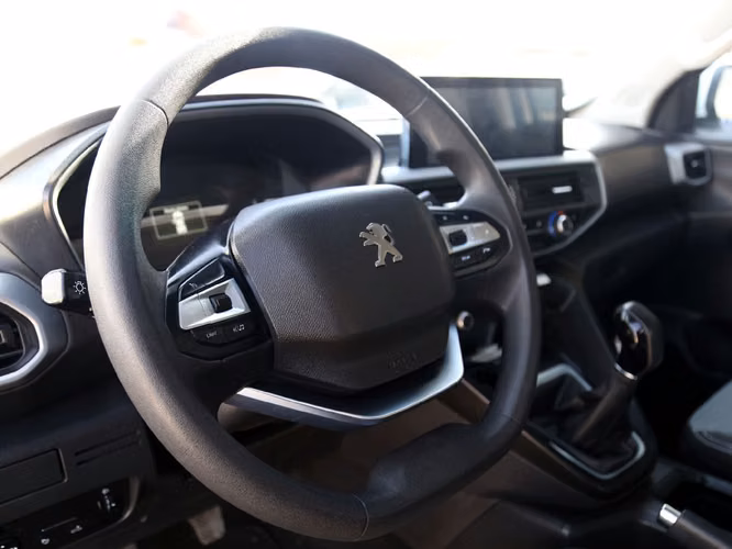 PEUGEOT LANDTREK 2023 - Imagen 13