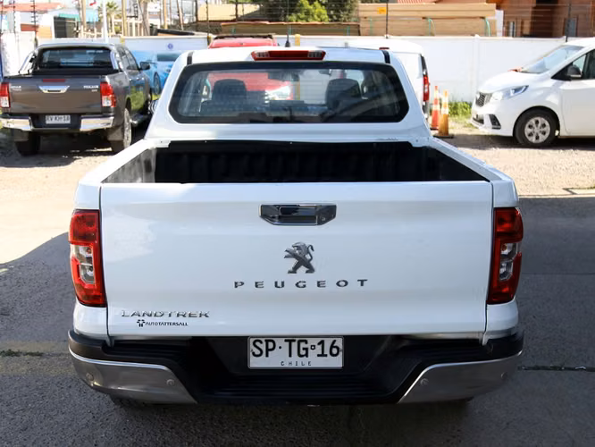 PEUGEOT LANDTREK 2023 - Imagen 8