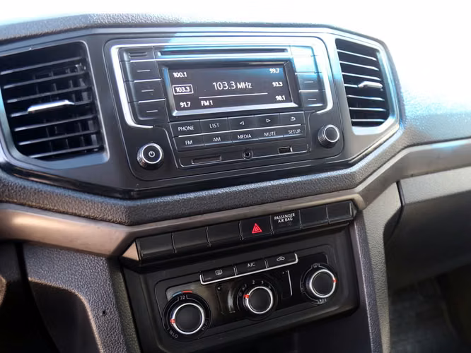 VOLKSWAGEN AMAROK 2023 - Imagen 19