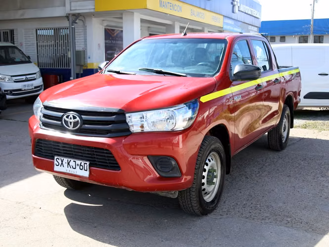 TOYOTA HILUX 2023