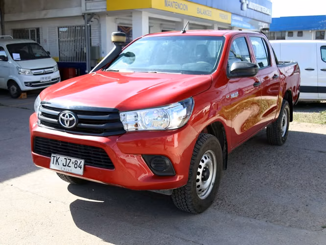 TOYOTA HILUX 2024