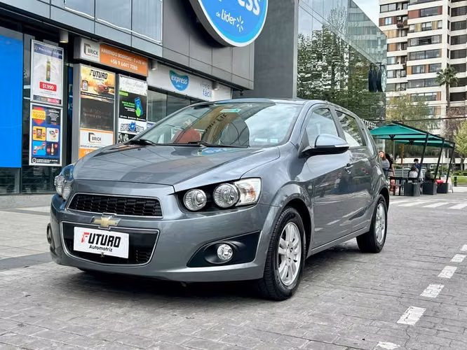 CHEVROLET SONIC II LT HB 5P 1.6 AT - 2014 | 4764 - Imagen 3