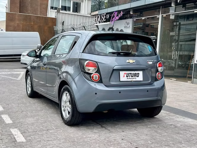 CHEVROLET SONIC II LT HB 5P 1.6 AT - 2014 | 4764 - Imagen 6