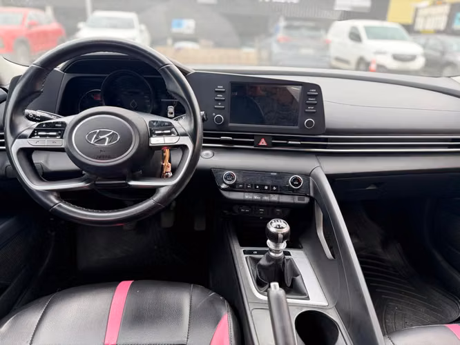 HYUNDAI ELANTRA CN7 - Imagen 8