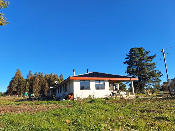 ESPECTACULAR CAMPO CON CASA  DE 3 HECTÁREA - Imagen 25