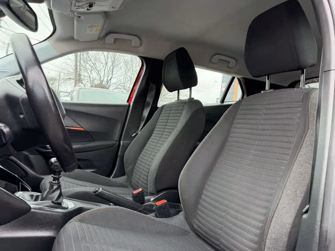 PEUGEOT 2008 2021 - Imagen 13