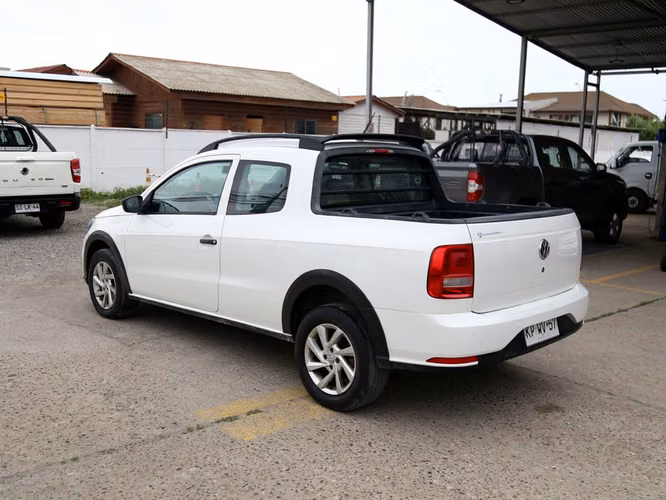 VOLKSWAGEN SAVEIRO 2018 - Imagen 8