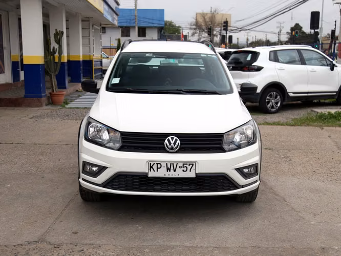 VOLKSWAGEN SAVEIRO 2018 - Imagen 2