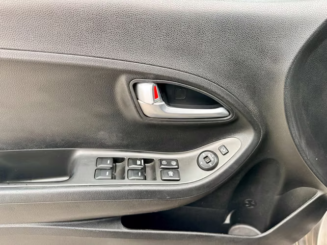 KIA MORNING EX 1.2 MEC FULL AIRE AIRBAG LLANTAS VER EN LAS CONDES 2017 - Imagen 10