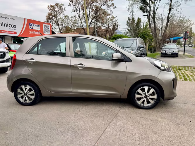 KIA MORNING EX 1.2 MEC FULL AIRE AIRBAG LLANTAS VER EN LAS CONDES 2017